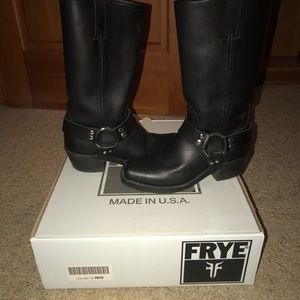 FYRE BOOTS